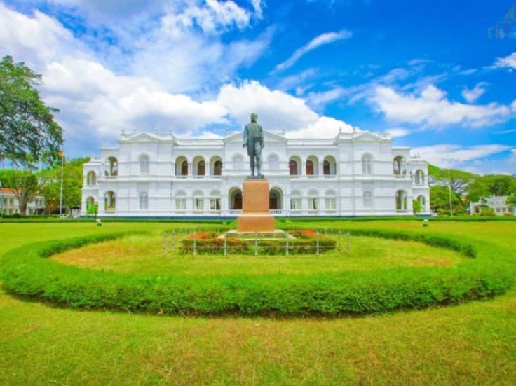 National Natural History Museum